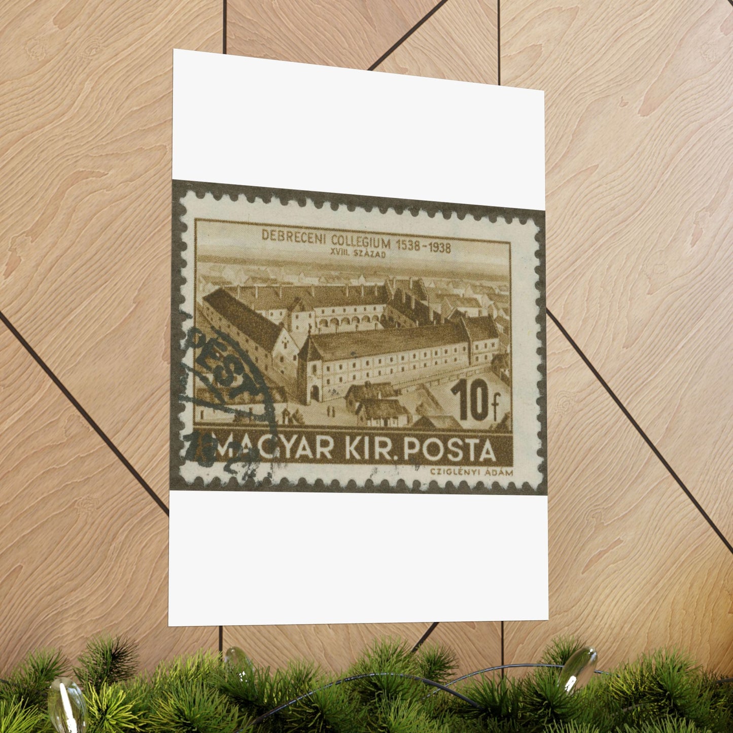 Frimärke ur Gösta Bodmans filatelistiska motivsamling, påbörjad 1950.Frimärke från Ungern, 1938. Motiv av Ungerns Universitet i Debreczen på 1700-talet. "400-årsminne: 1538-1938". High Quality Matte Wall Art Poster for Home, Office, Classroom