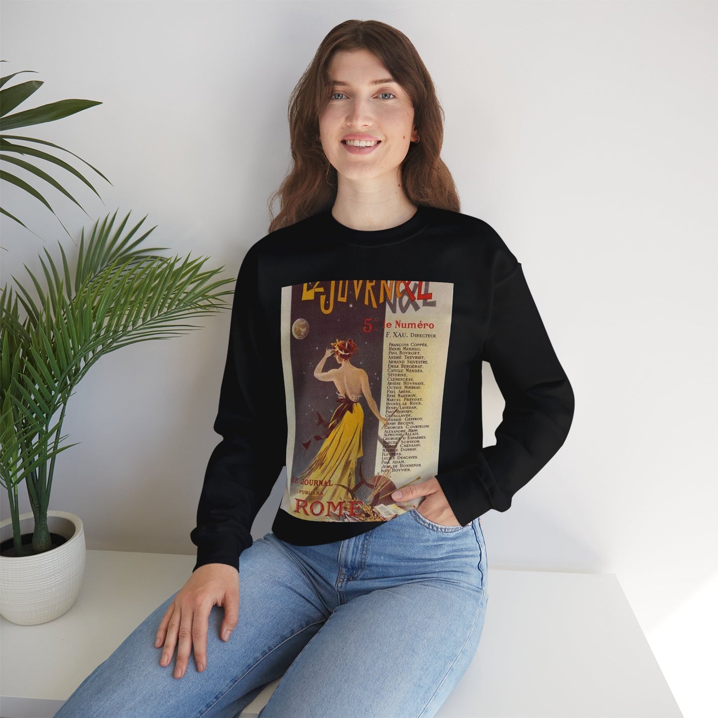 Affiche pour annoncer la publication de "Rome" dans Le Journal. Black Heavy Blend Adult Crew Neck SweatShirt