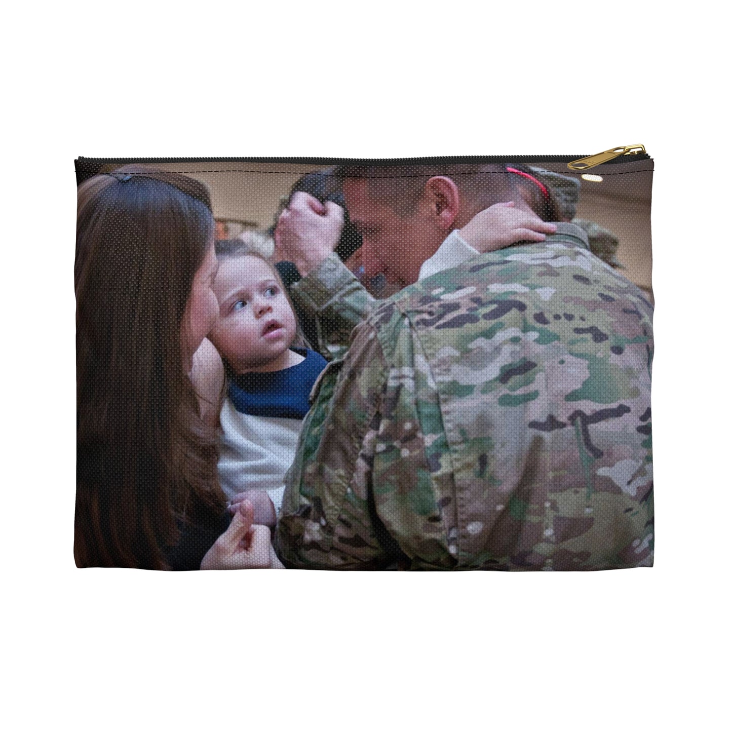 Charlotte Settles gazes at her dad, 1st Lt. James Settles, Large Organizer Pouch with Black Zipper