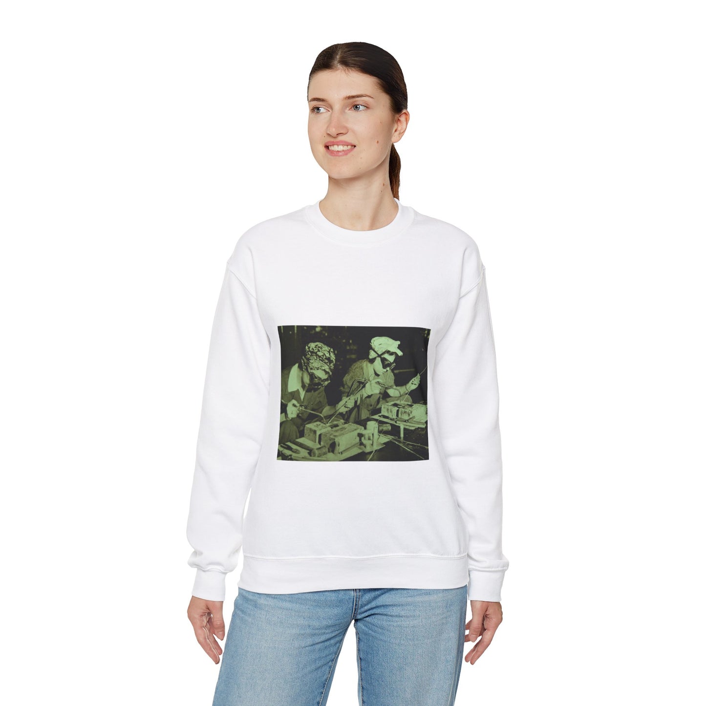 Lot 9431-2 (LC-USZ62-104148) (21292745594) White Heavy Blend Adult Crew Neck SweatShirt
