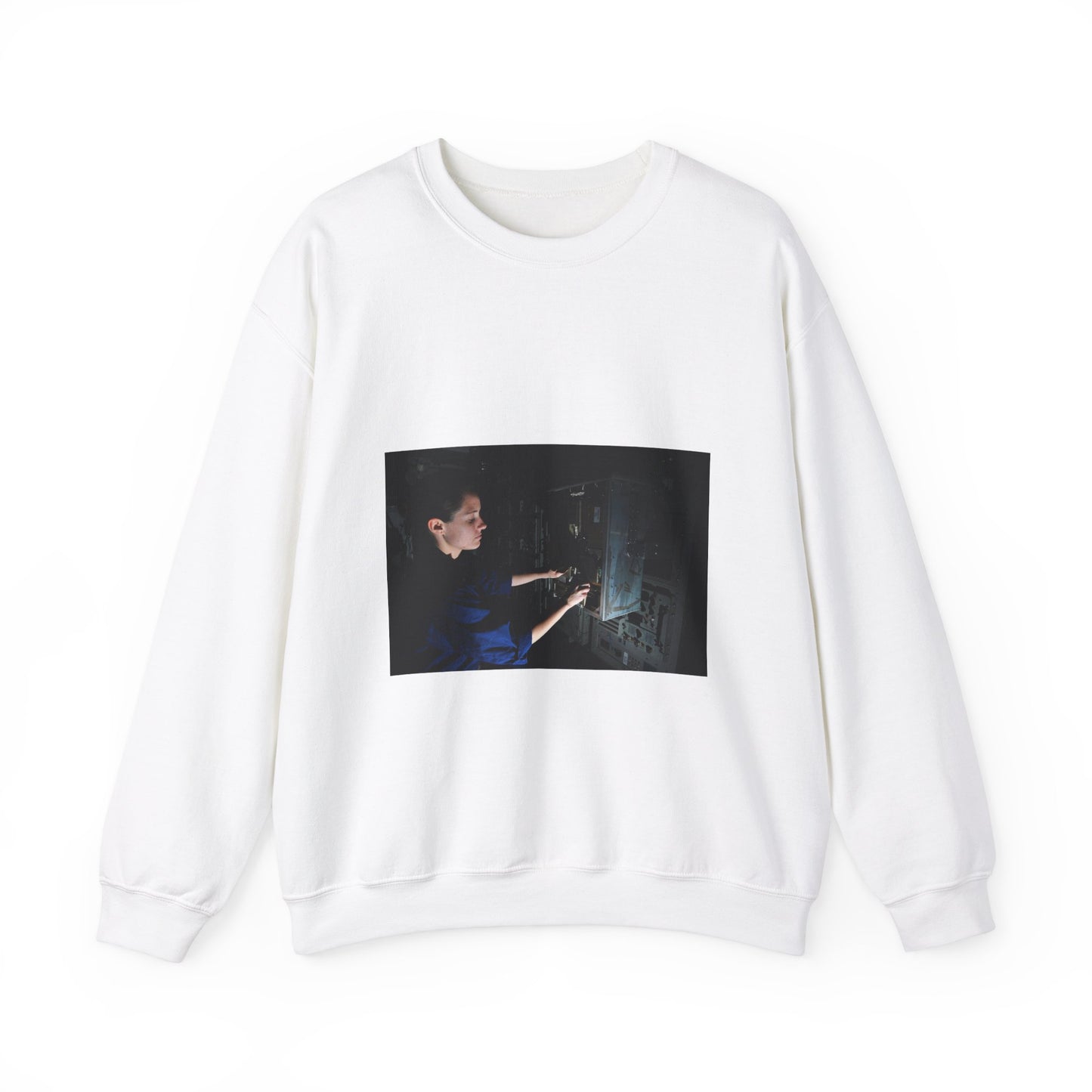 U.S. Navy Electronics Technician 3rd Class Kelly Hall White Heavy Blend Adult Crew Neck SweatShirt