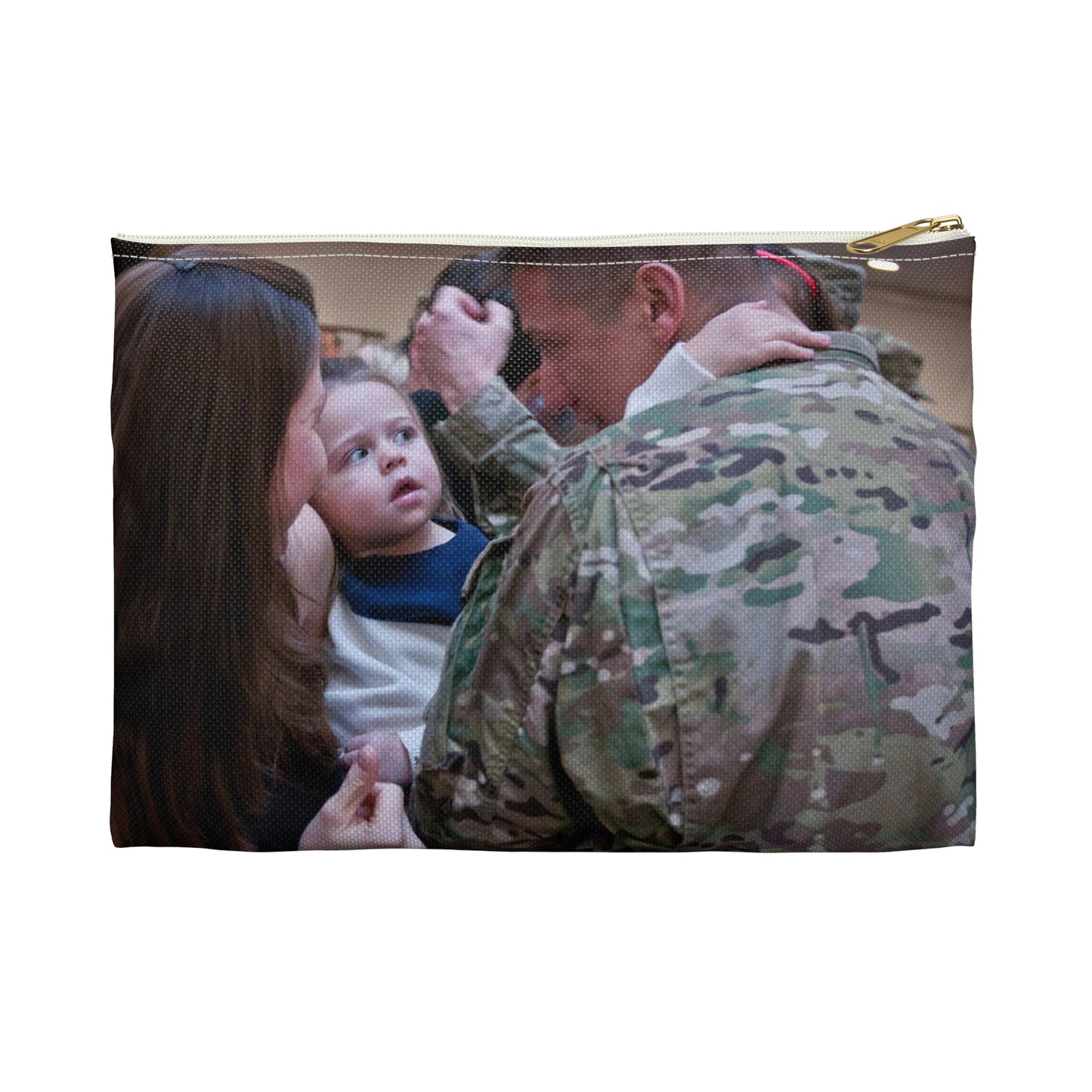Charlotte Settles gazes at her dad, 1st Lt. James Settles, Large Organizer Pouch with Black Zipper