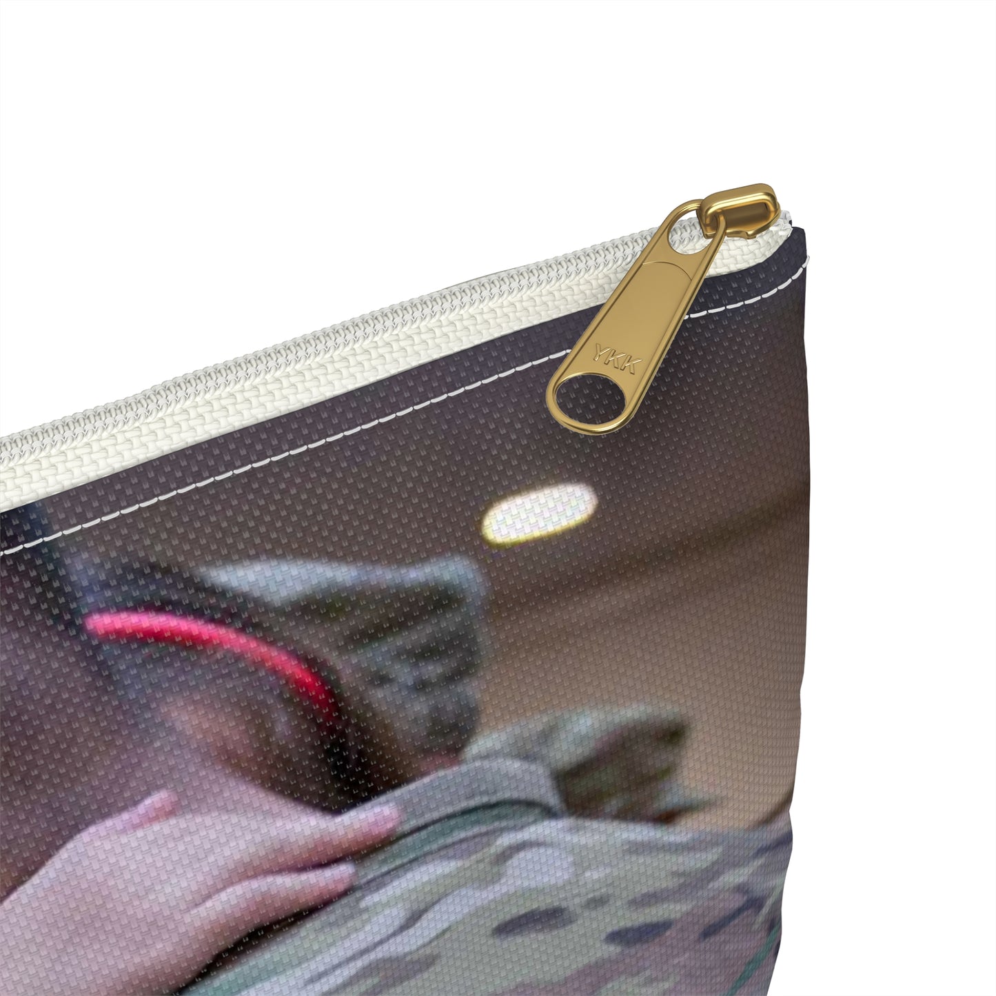Charlotte Settles gazes at her dad, 1st Lt. James Settles, Large Organizer Pouch with Black Zipper