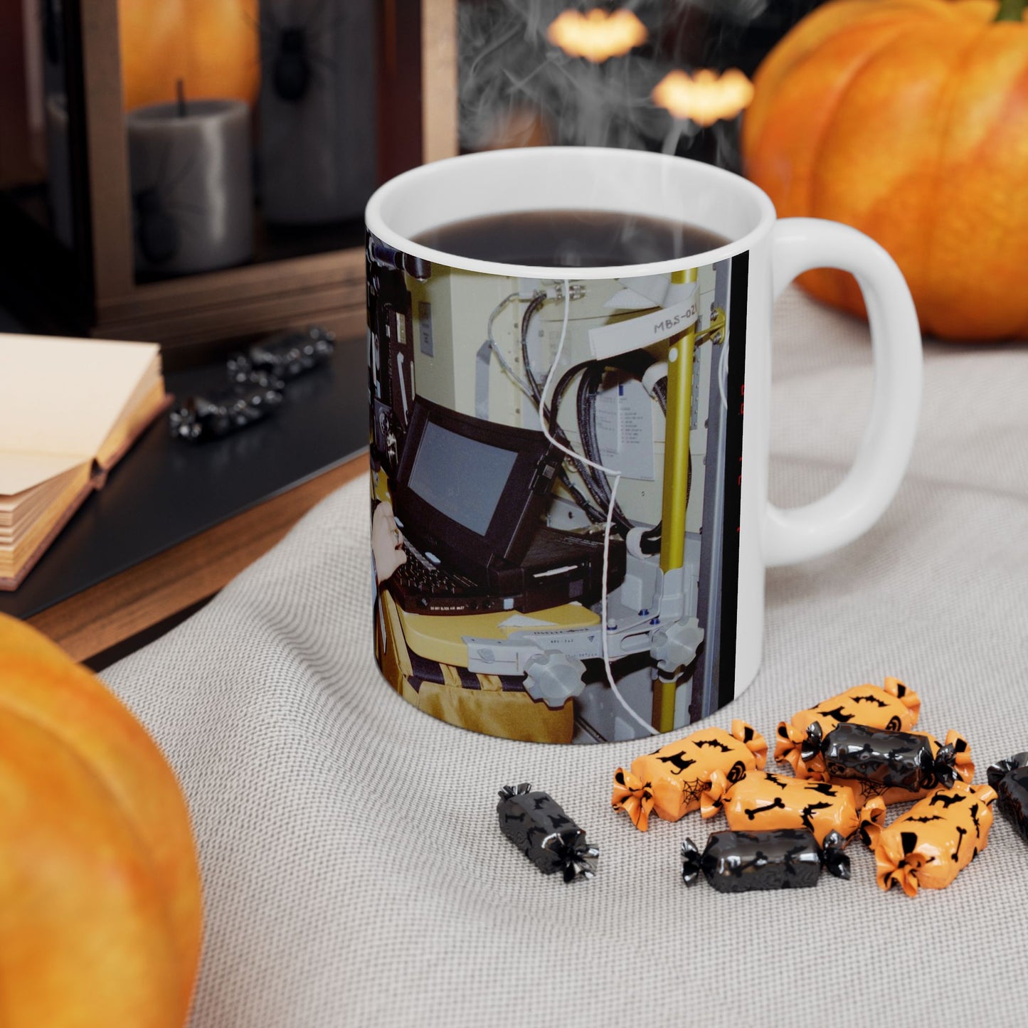 S47-238-020 - STS-047 - Public domain NASA photogrpaph Beautiful Novelty Ceramic Coffee Mug 11oz
