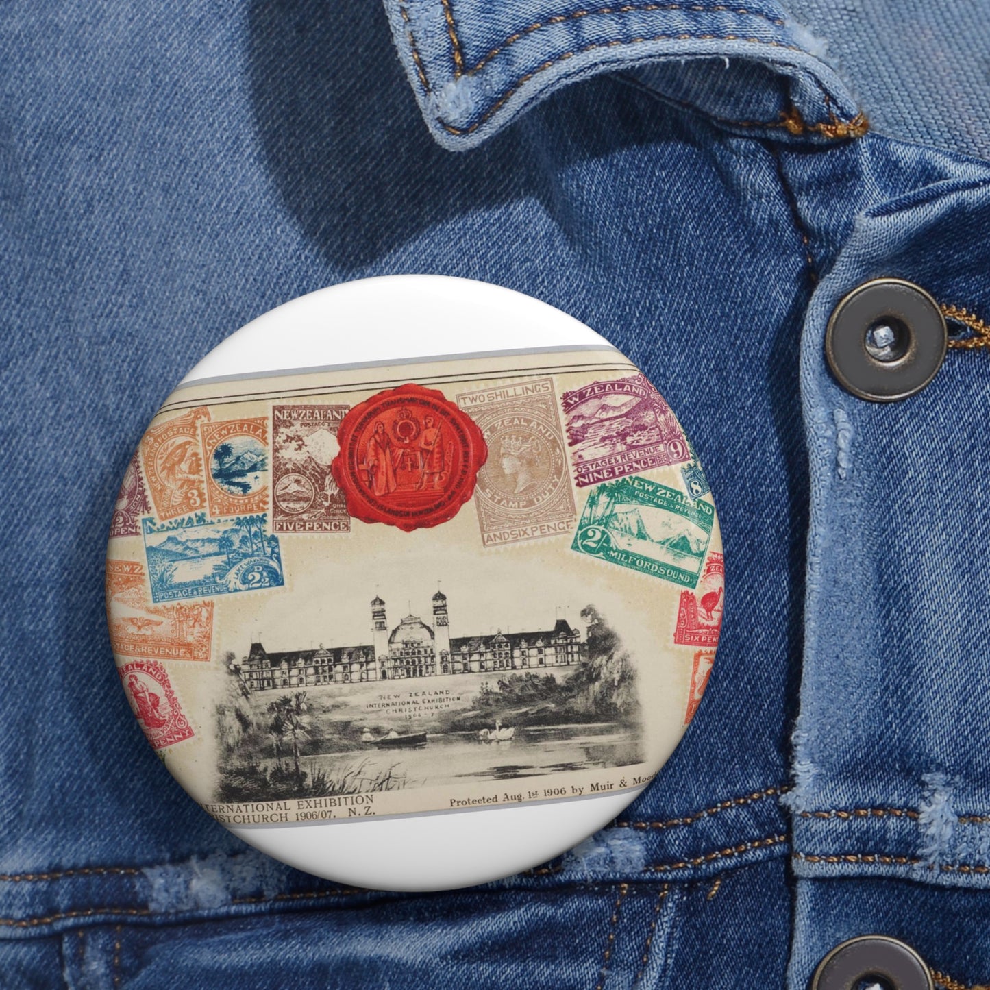 Postcard - postal stamp - Muir & Moodie, New Zealand Pin Buttons with Crisp Design