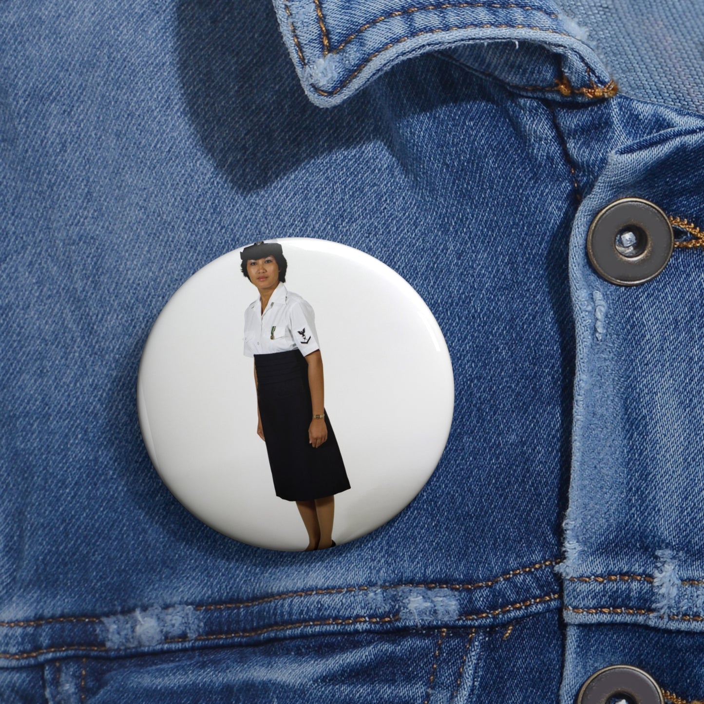 Uniform: Tropical dinner dress blue, Navy enlisted women, ranks E-1 through E-6 Pin Buttons with Crisp Design
