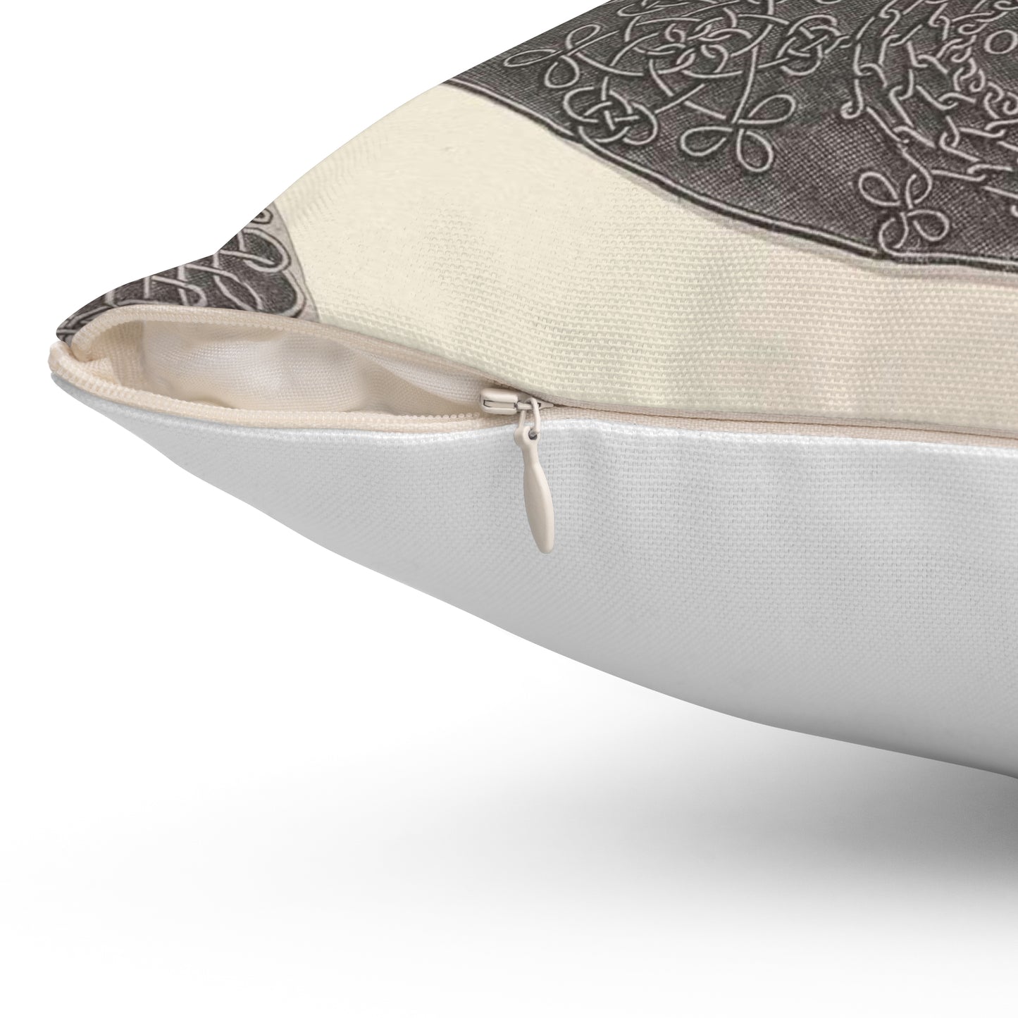 Leonardo da Vinci - Fourth Knot Decorative Accent Square Pillow
