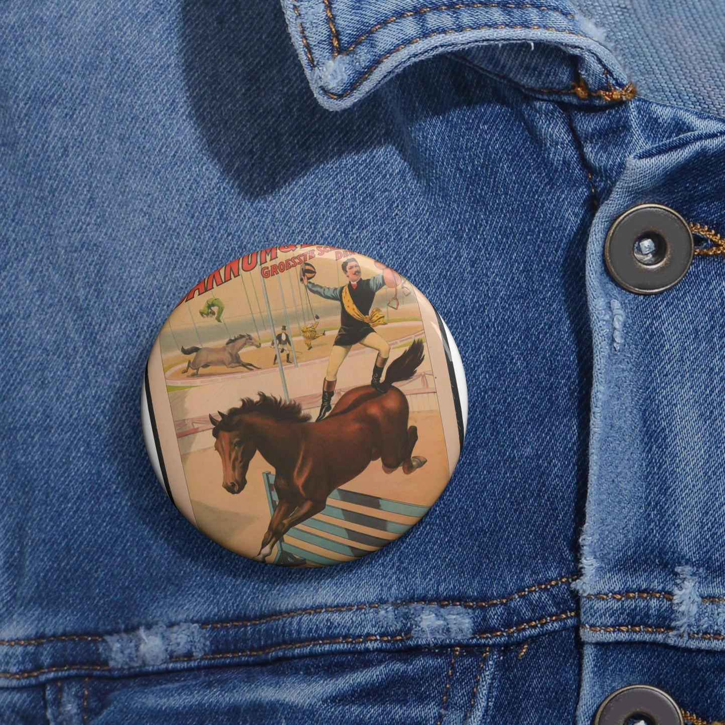 Die Barnum & Bailey groesste schaustellung der welt Reiter-wettrennen. Der Springende jockey.. Pin Buttons with Crisp Design