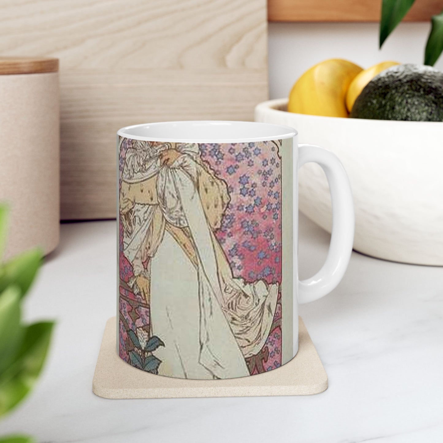 Affiche pour le Théâtre de la Renaissance, "la Dame aux Camélias". Beautiful Novelty Ceramic Coffee Mug 11oz