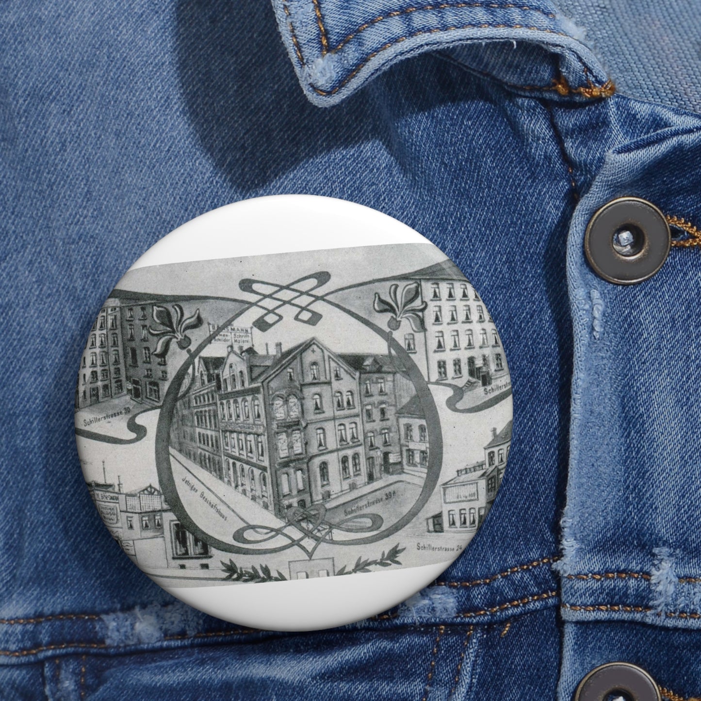 1900 circa Martin Börsmann Schillerstraße Hannover Pin Buttons with Crisp Design