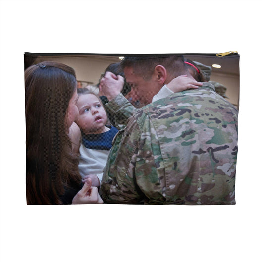 Charlotte Settles gazes at her dad, 1st Lt. James Settles, Large Organizer Pouch with Black Zipper