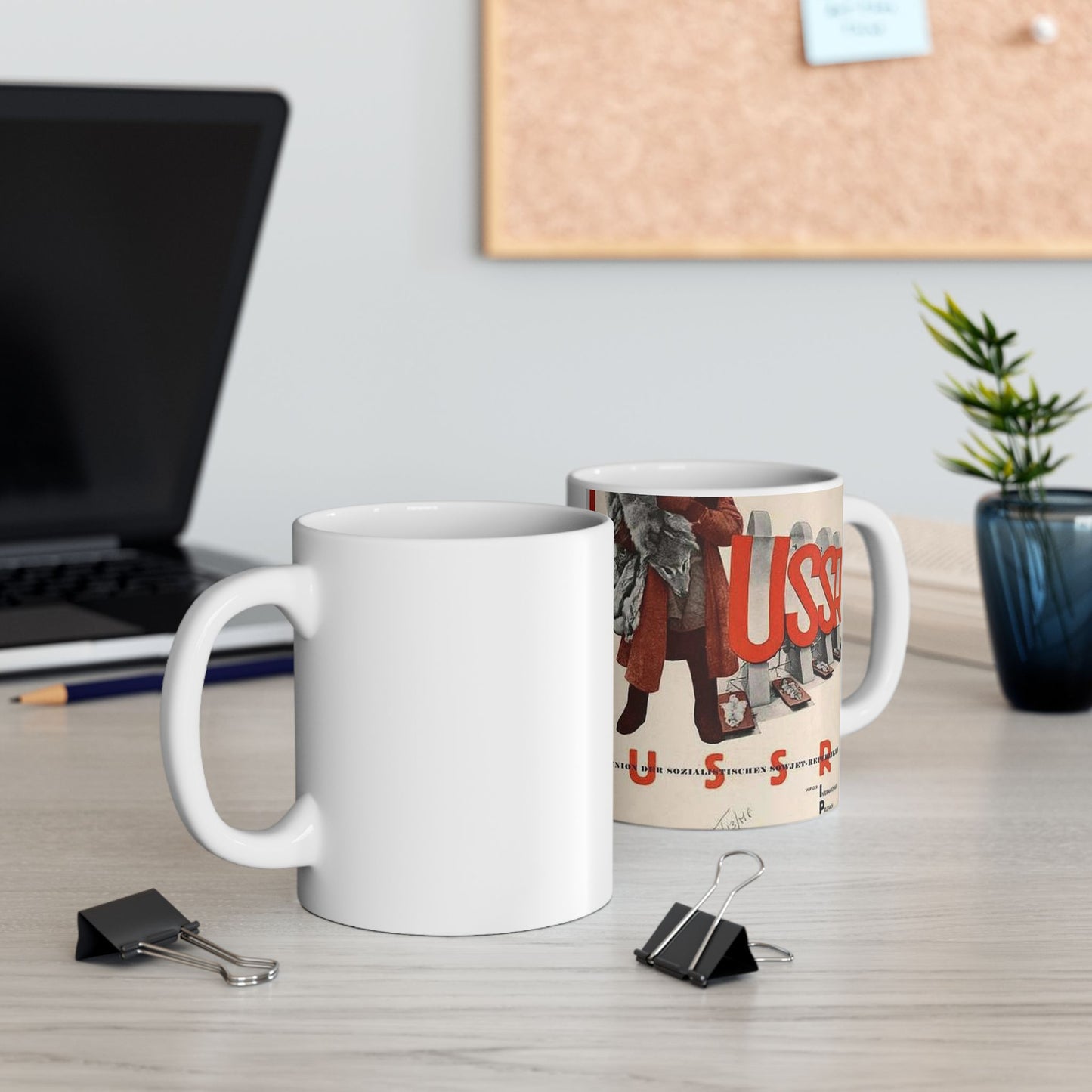 1930. Плакат СССР на международной выставке меха, 1930 год Beautiful Novelty Ceramic Coffee Mug 11oz