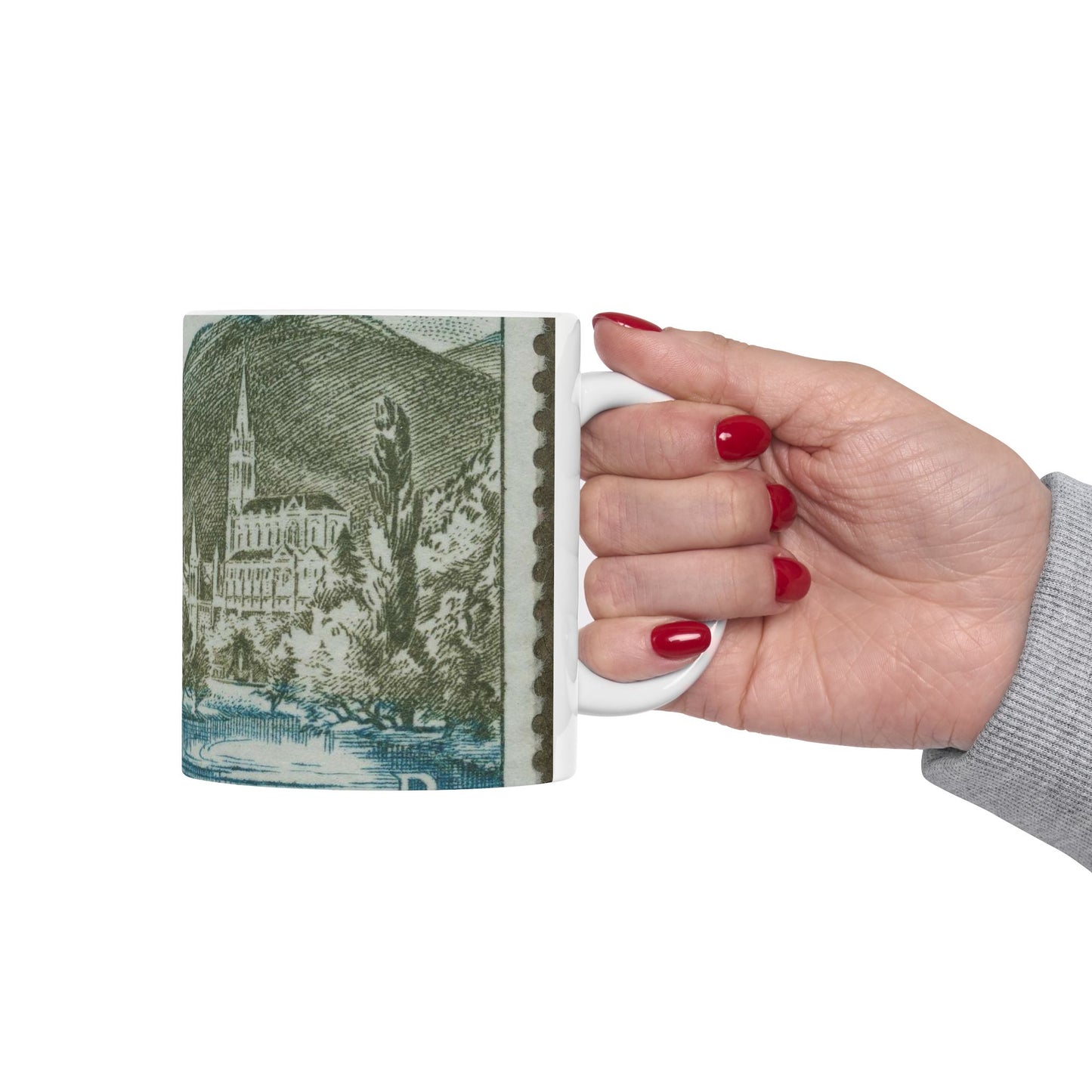 Frimärke ur Gösta Bodmans filatelistiska motivsamling, påbörjad 1950.Frimärke från Frankrike, 1954. Motiv av kyrkan vid Lourdes. "Undergörande vatten". Beautiful Novelty Ceramic Coffee Mug 11oz