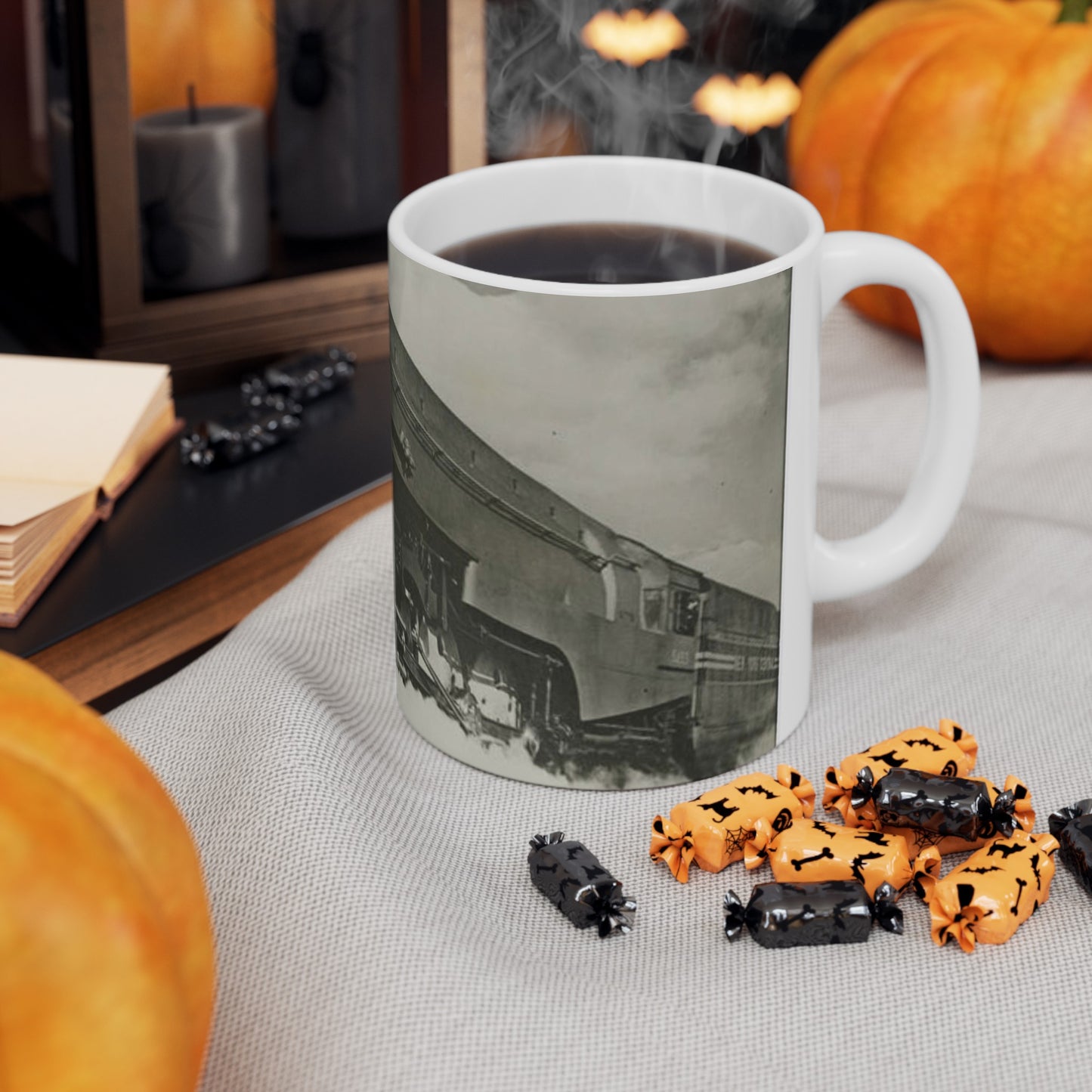 [New York Central Twentieth Century Limited steam locomotive 5453] Beautiful Novelty Ceramic Coffee Mug 11oz