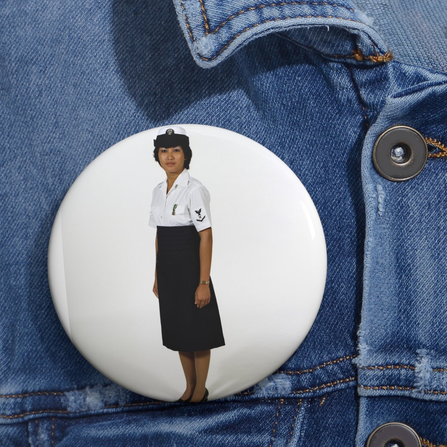 Uniform: Tropical dinner dress blue, Navy enlisted women, ranks E-1 through E-6 Pin Buttons with Crisp Design