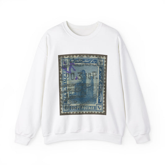 Frimärke ur Gösta Bodmans filatelistiska motivsamling, påbörjad 1950.Frimärke från Egypten, 1914. Motiv av Memnonstoderna. White Heavy Blend Adult Crew Neck SweatShirt
