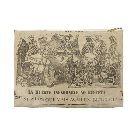 De este famoso hipodromo en la pista, no faltara ni un solo periodista. La muerte inexorable no respeta ni a los que veis aquí en bicicleta Large Organizer Pouch with Black Zipper