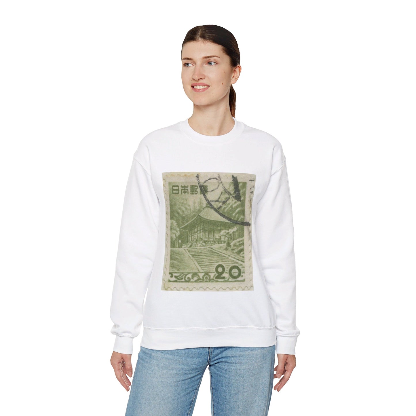 Frimärke ur Gösta Bodmans filatelistiska motivsamling, påbörjad 1950.Frimärke från Japan, 1953. Motiv av Guldtemplet Chysongi vid Hiraizumi. White Heavy Blend Adult Crew Neck SweatShirt