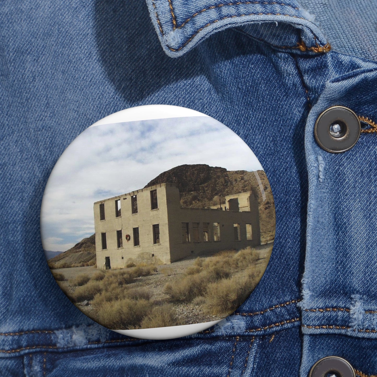 Death Valley Scenic Byway - An Abandoned Structure in Rhyolite Pin Buttons with Crisp Design