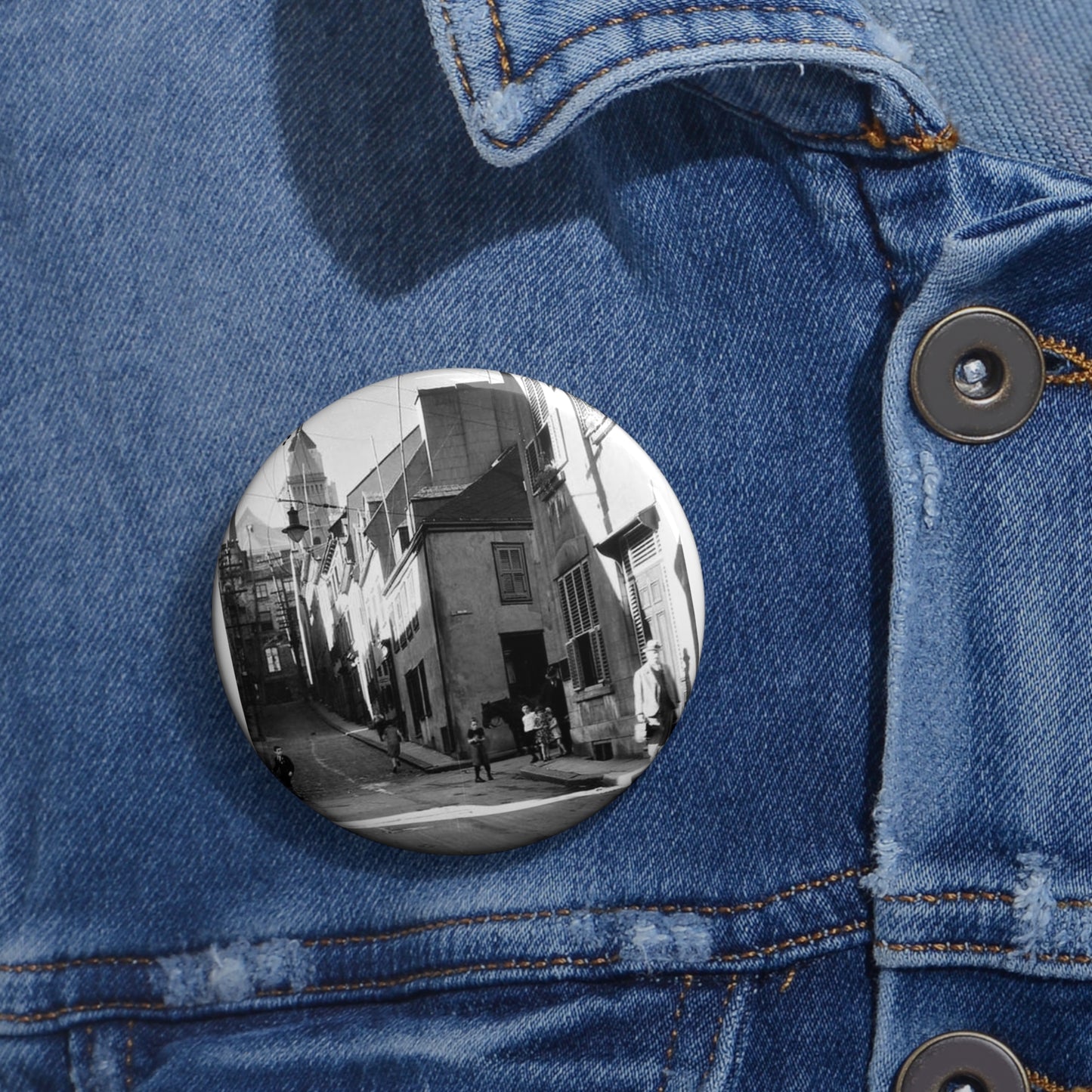 Rue St-Flavien, Quebec City, 1932 Pin Buttons with Crisp Design