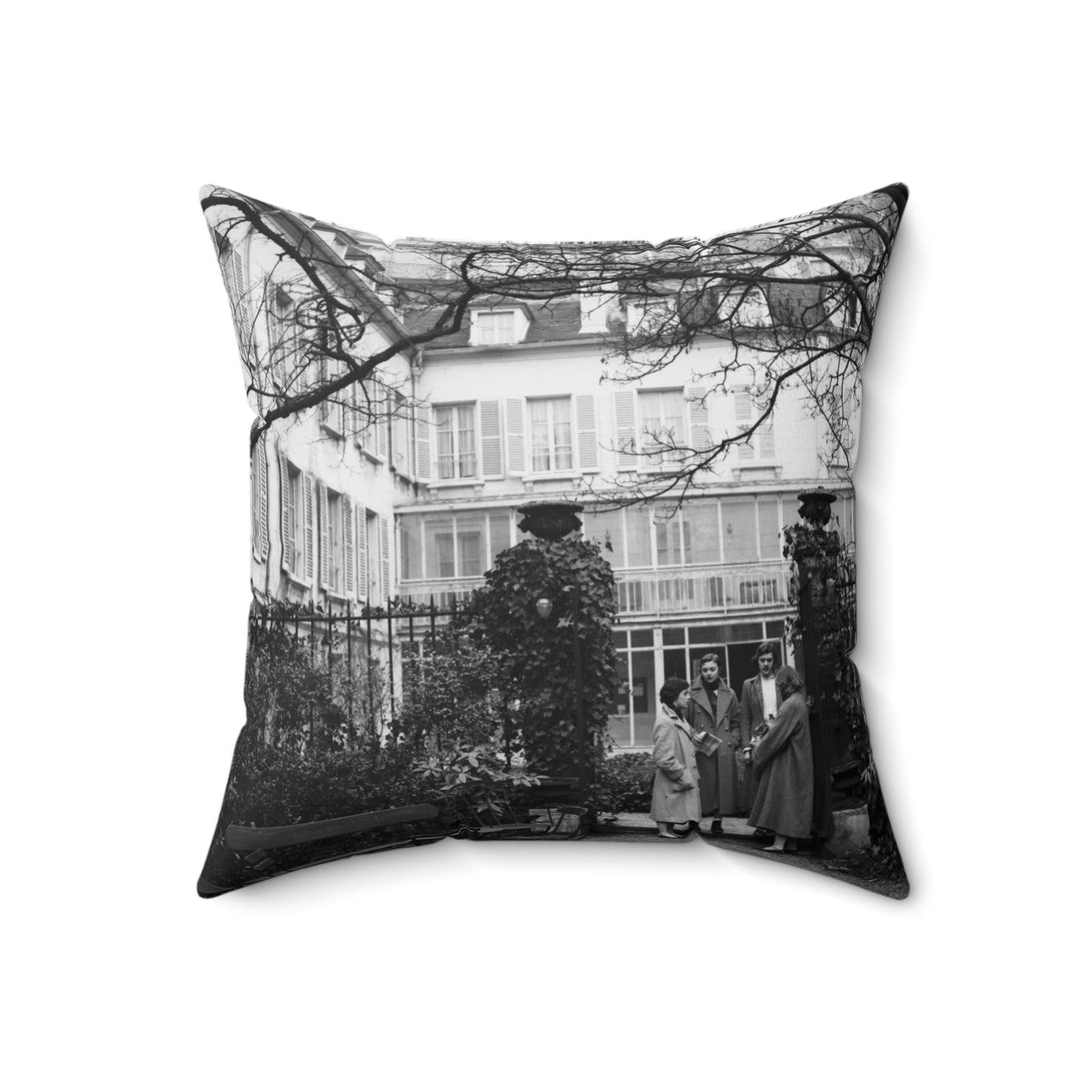 [Reid Hall-Paris Resident Club for American Women Students] Decorative Accent Square Pillow