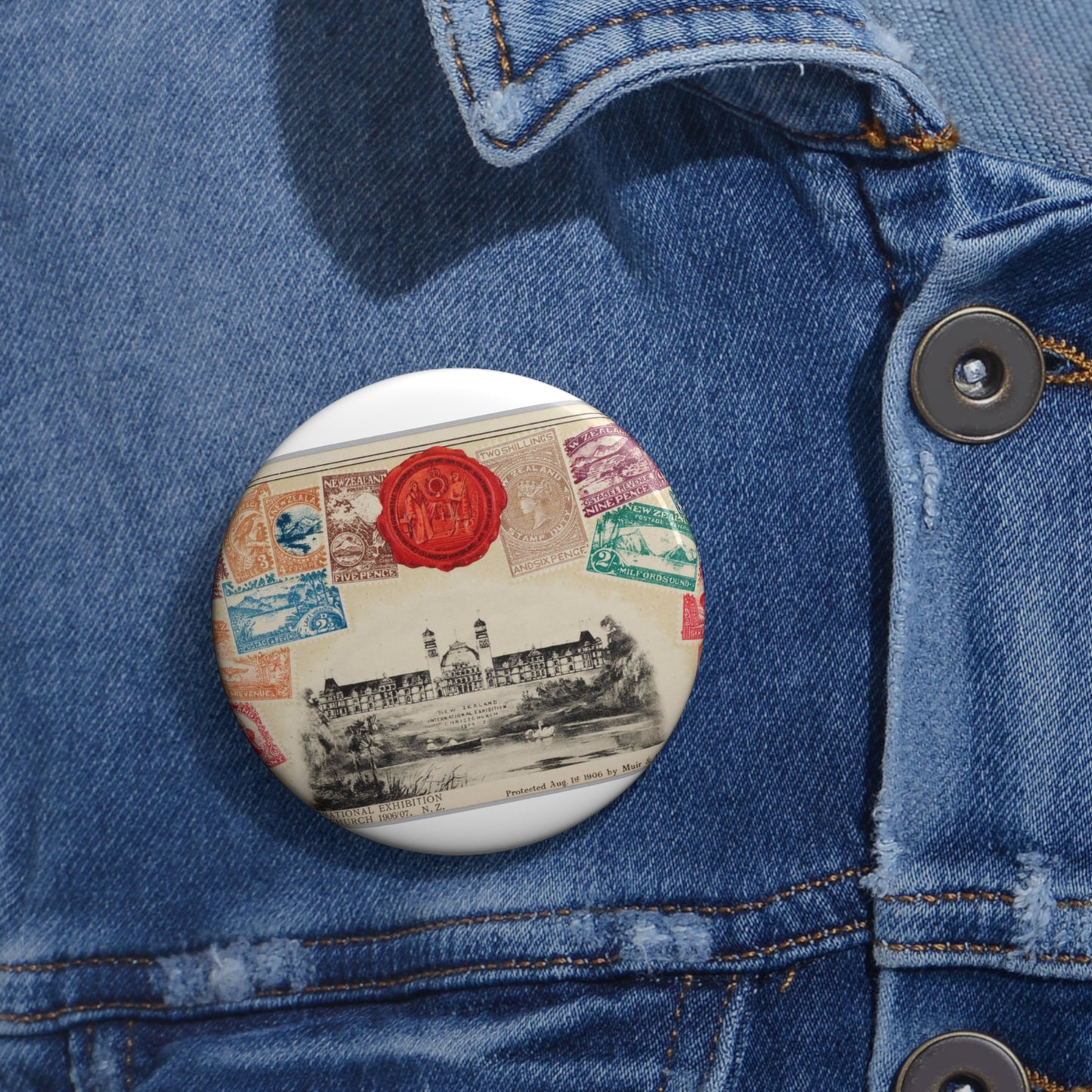 Postcard - postal stamp - Muir & Moodie, New Zealand Pin Buttons with Crisp Design