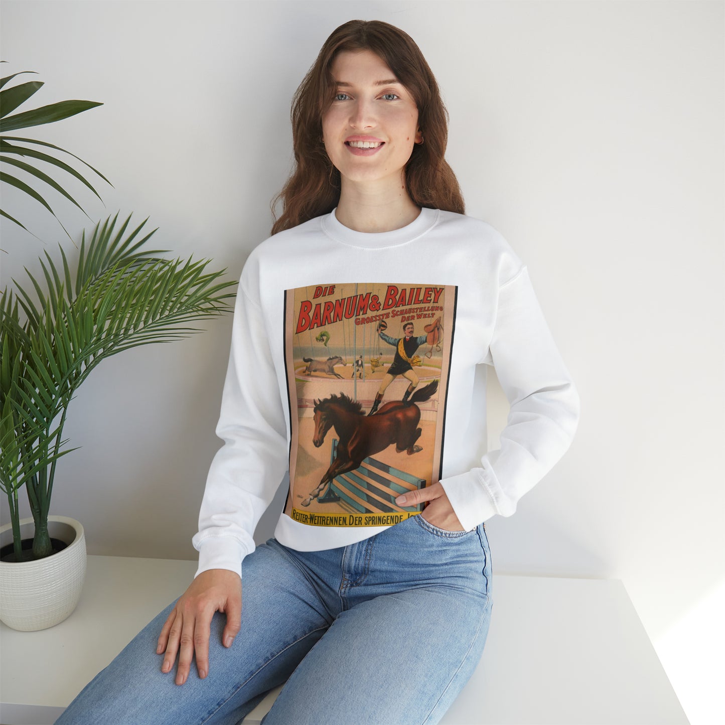 Die Barnum & Bailey groesste schaustellung der welt Reiter-wettrennen. Der Springende jockey.. White Heavy Blend Adult Crew Neck SweatShirt