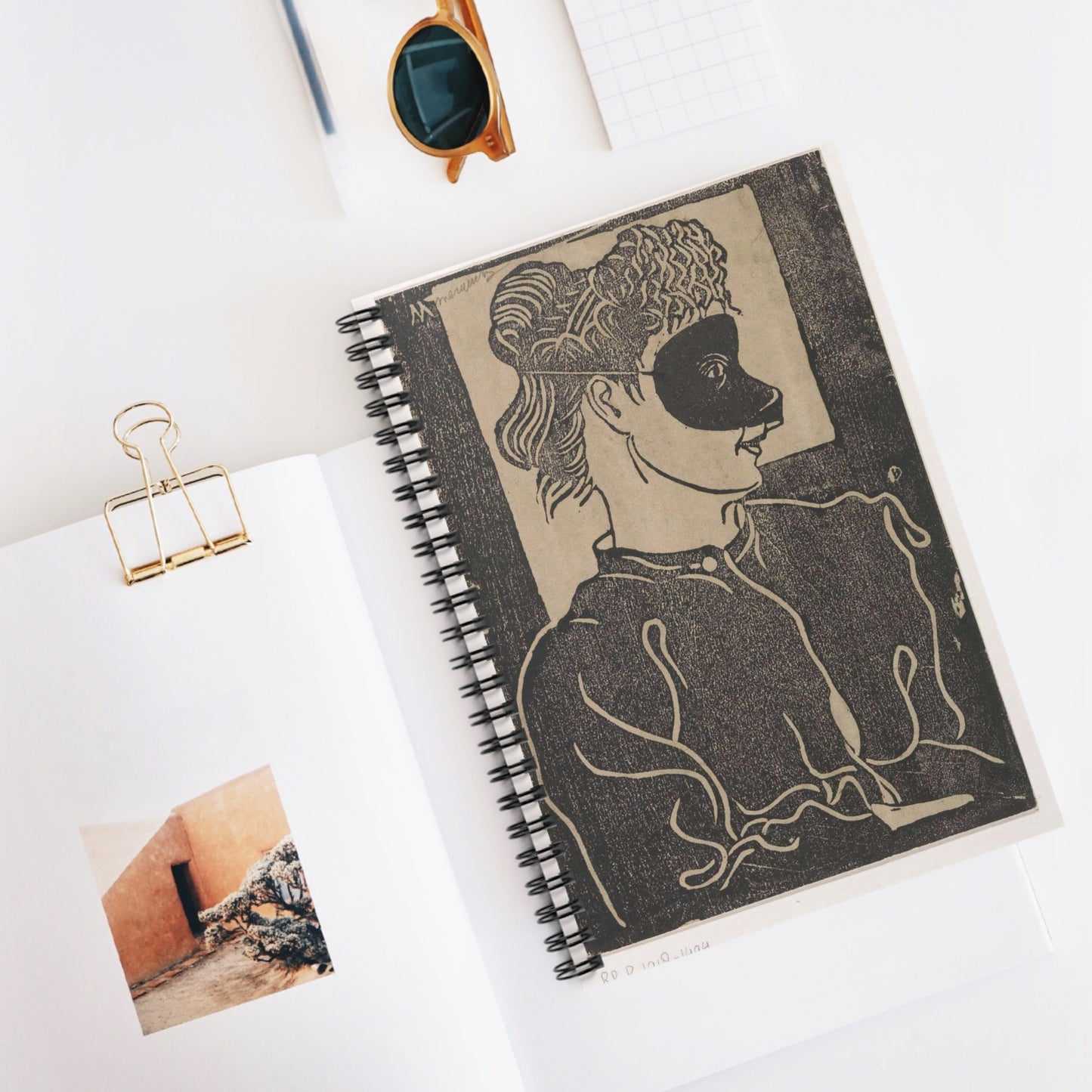 Samuel Jessurun de Mesquita - Gemaskerde vrouw Spiral Bound Ruled Notebook with Printed Cover