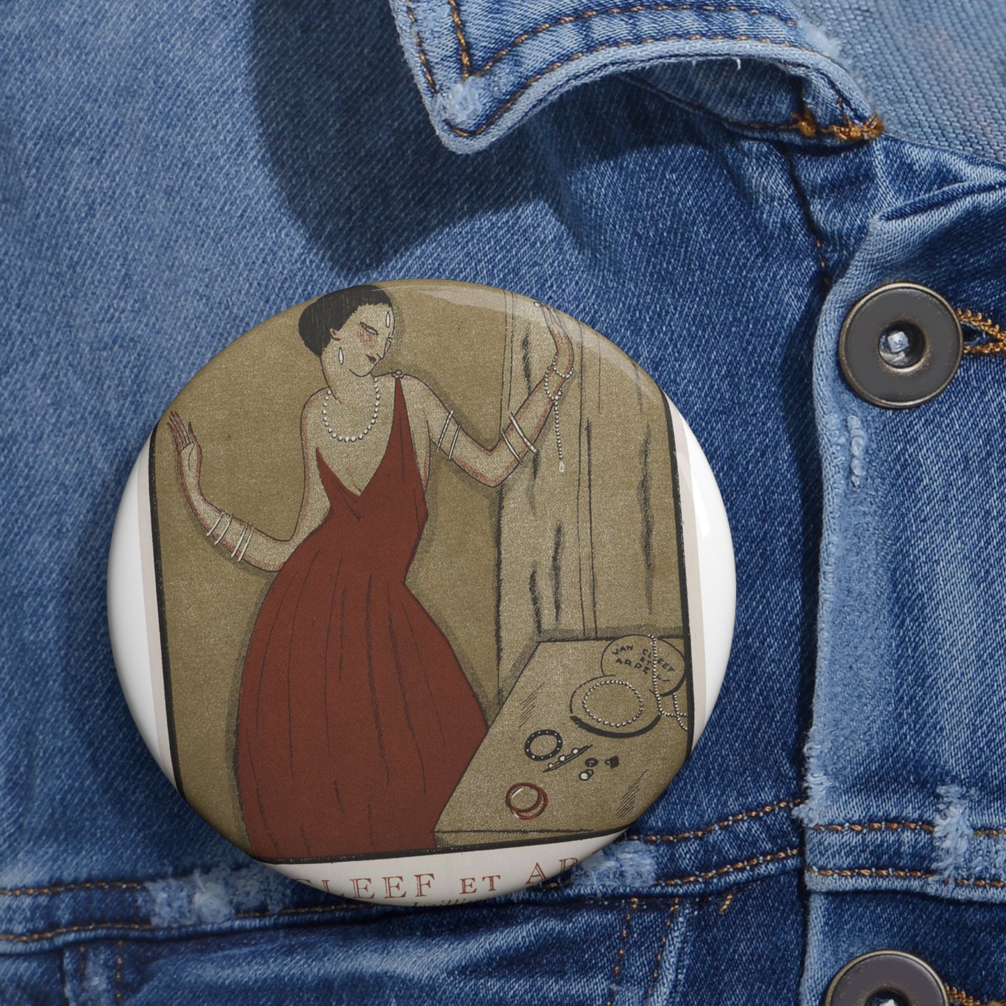 Gazette du bon ton, art, modes et frivolités, n°3 Pin Buttons with Crisp Design