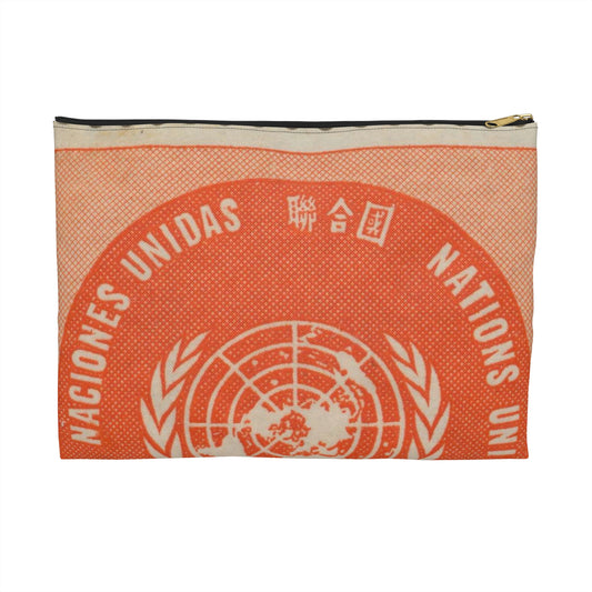 Frimärke ur Gösta Bodmans filatelistiska motivsamling, påbörjad 1950.Frimärke från Nations Unies 1958. Motiv av F. N.- märket. Large Organizer Pouch with Black Zipper
