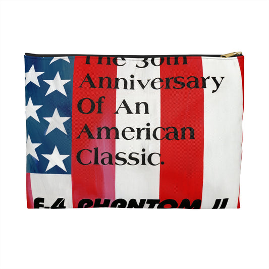 Artwork:  "American Classic".  Artist:  David Zlotky, US Air Force Art Collection Large Organizer Pouch with Black Zipper