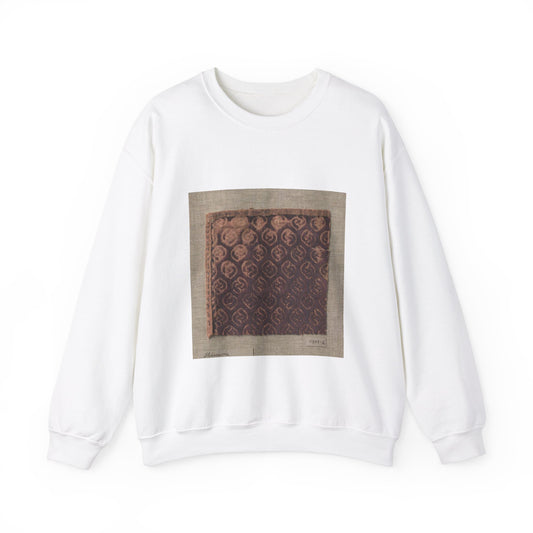 Fragment ciseléfluweel in paars met doorlopend patroon van ruiten gevuld met S-vormige voluut White Heavy Blend Adult Crew Neck SweatShirt
