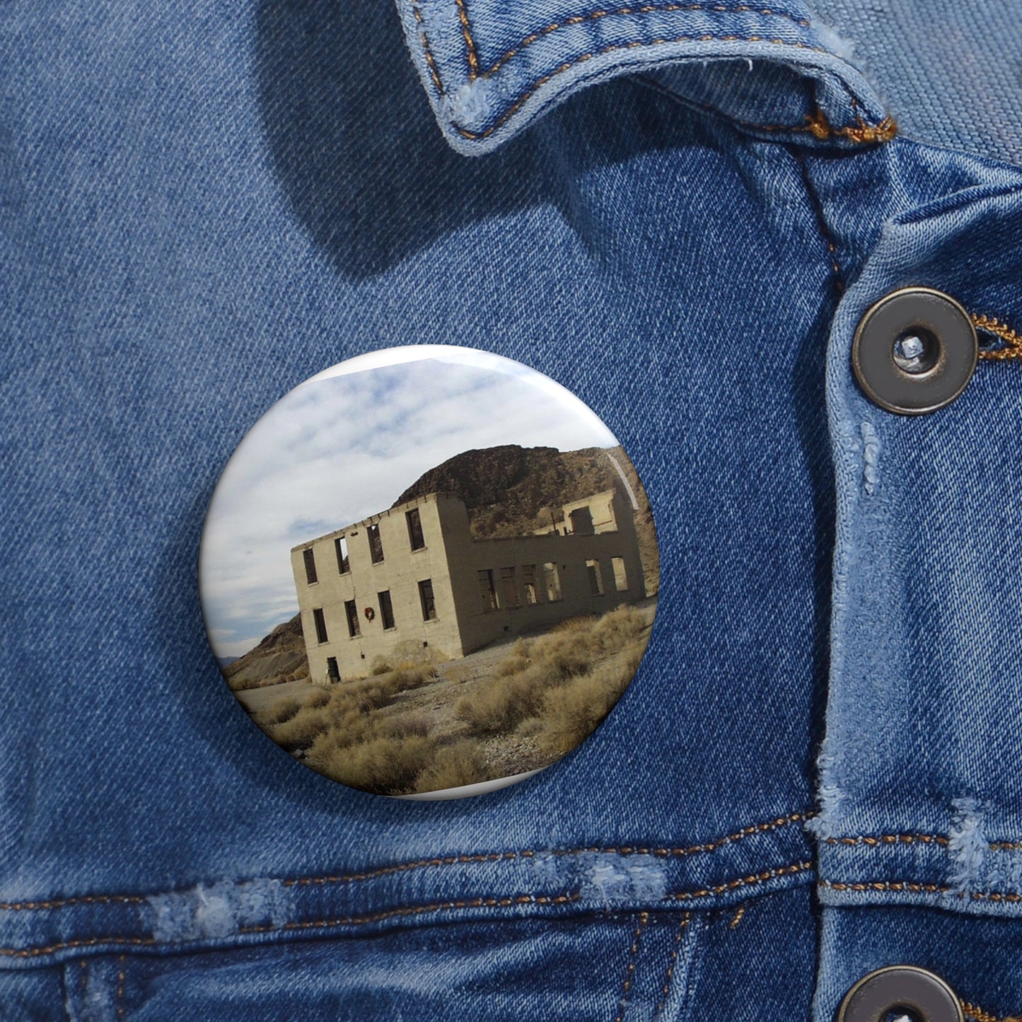 Death Valley Scenic Byway - An Abandoned Structure in Rhyolite Pin Buttons with Crisp Design