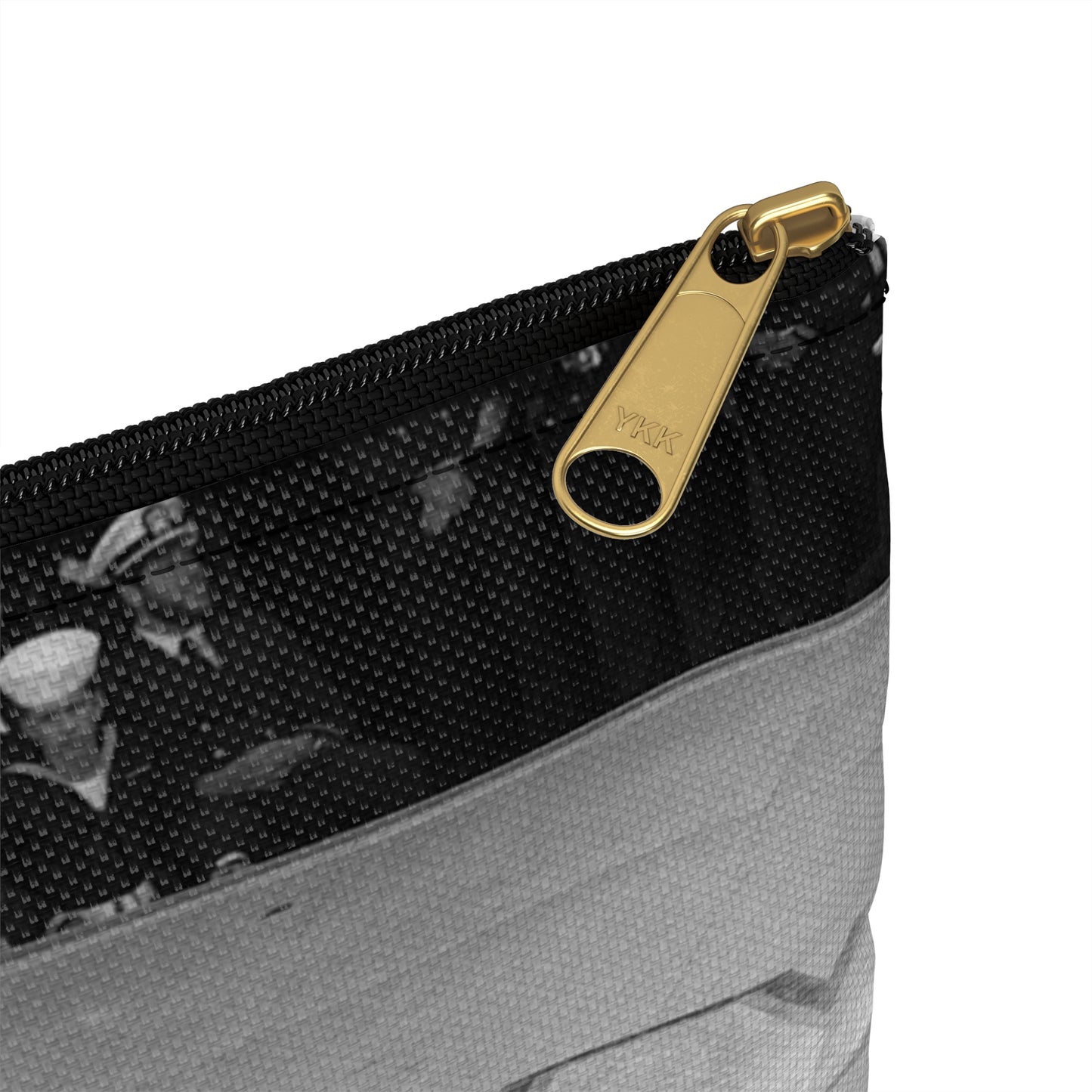 Suzanne Somers performs for the crew of the aircraft carrier USS RANGER (CV-61) Large Organizer Pouch with Black Zipper