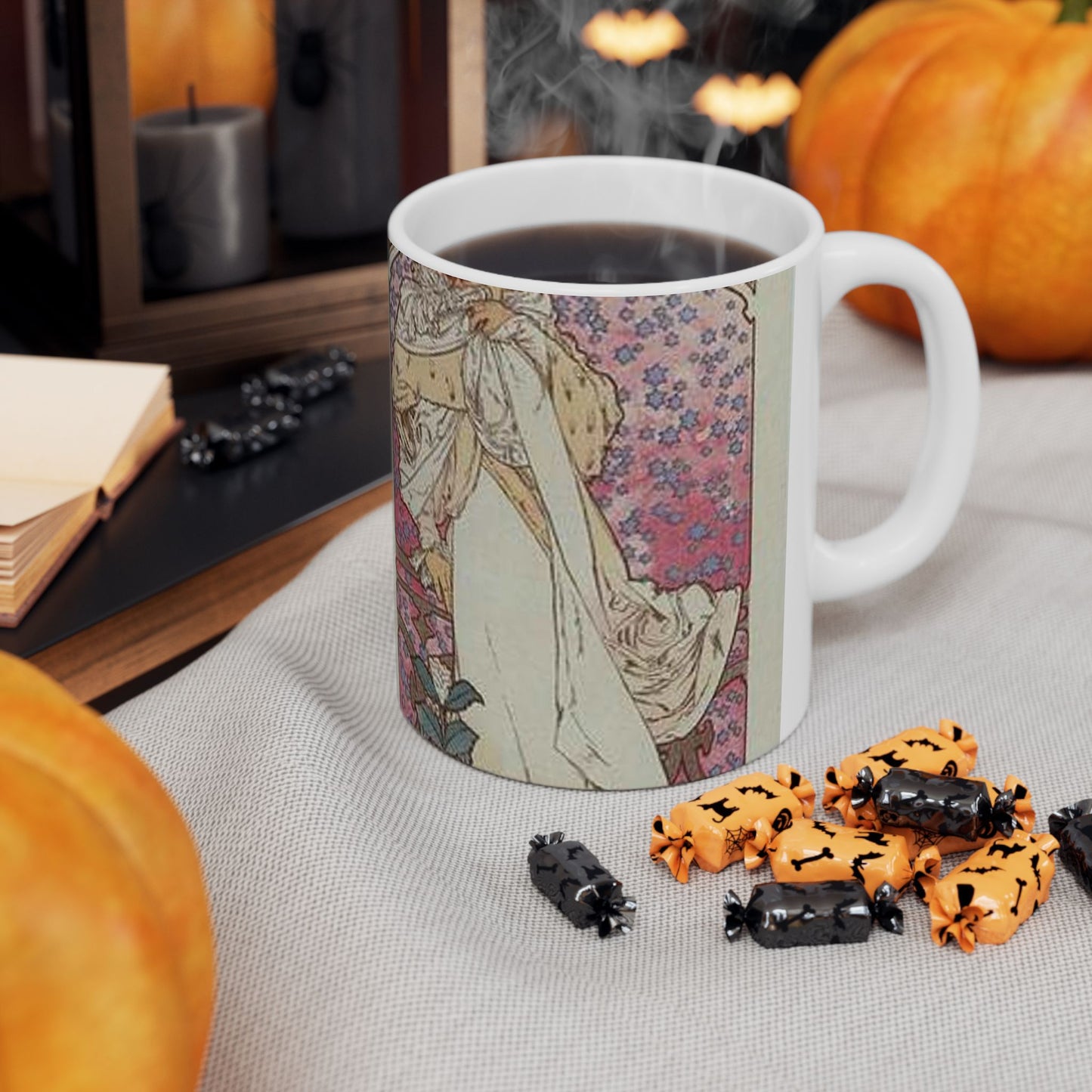 Affiche pour le Théâtre de la Renaissance, "la Dame aux Camélias". Beautiful Novelty Ceramic Coffee Mug 11oz