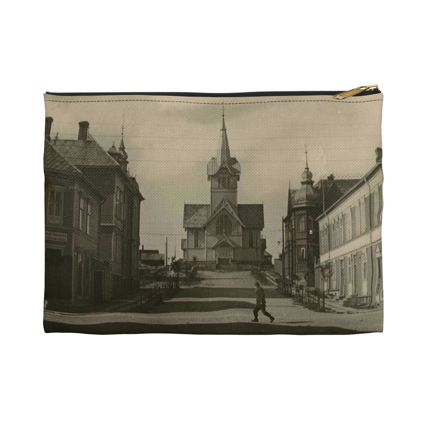 Kirkegata i Hammerfest før ødeleggelsene under andre verdenskrig. Blikket er rettet oppover bakken, mot kirka. En person kryssen veien. Large Organizer Pouch with Black Zipper