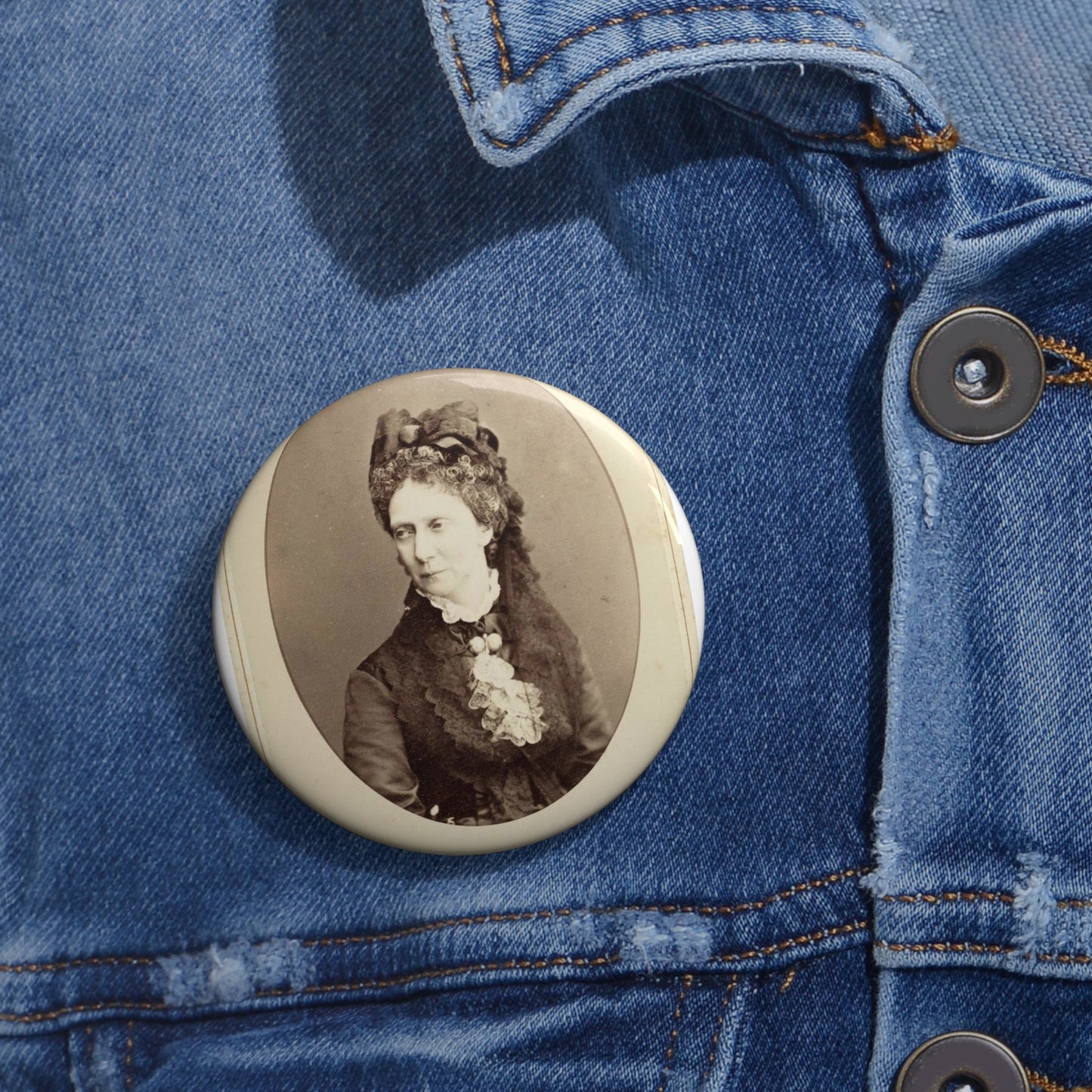 Maria Alexandrovna (Marie of Hesse) Pin Buttons with Crisp Design