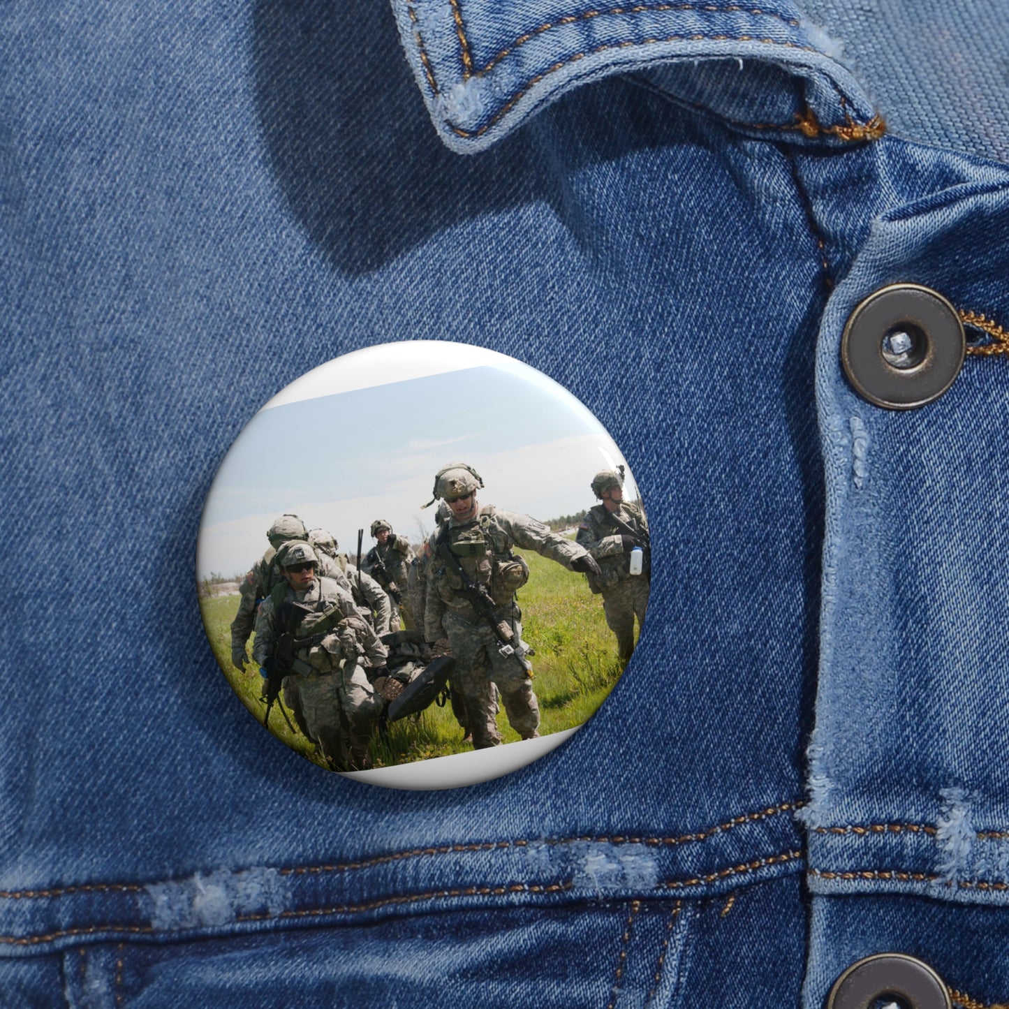 U.S. Army Sgt. Sean Fernandes (right), team leader, Pin Buttons with Crisp Design